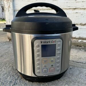 Instant pot, used maybe once and it’s collecting dust